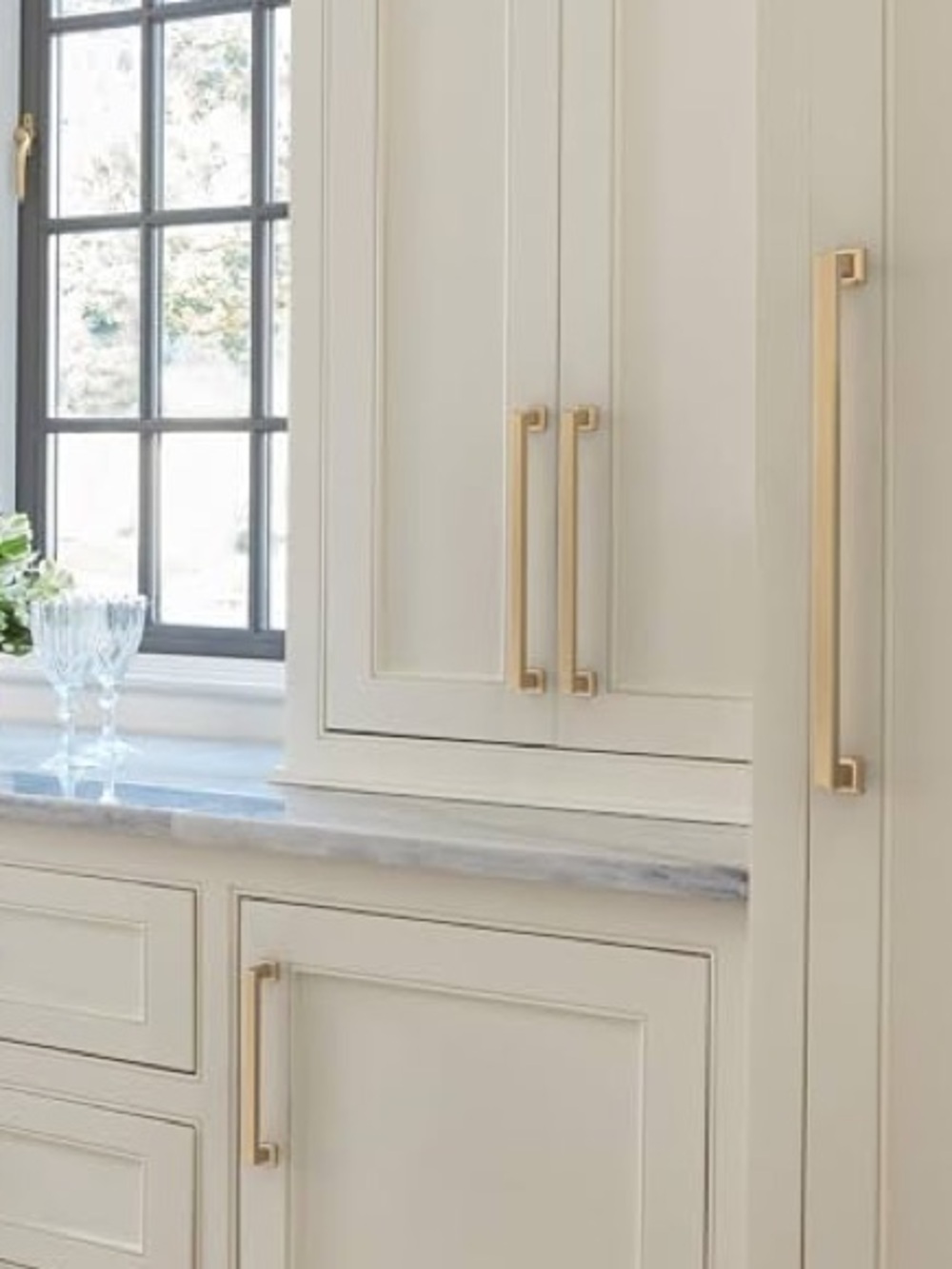 NEW Amerock Lintel Champagne Bronze 256mm Cabinet Pulls BP37447CZ | 10-1/16”
